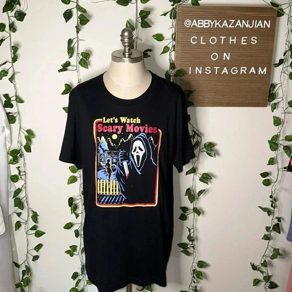 Tops - Ghostface SCREAM “Let’s Watch Scary Movies” Graphic Tee